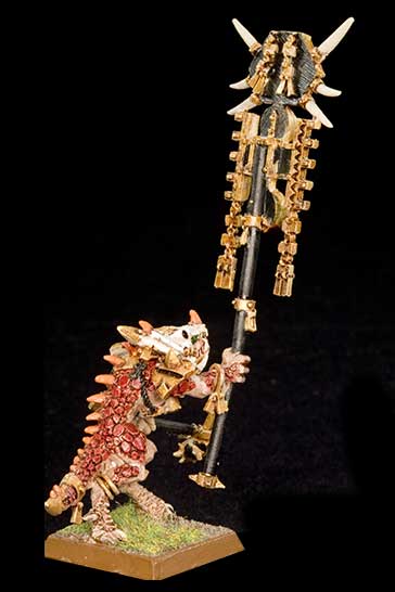 Lizardmen Army Standard Bearer