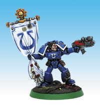 Skulz - Ultramarine Standard Bearer