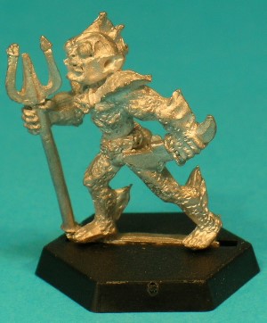 Pose 3, variant F. This figure has a large, wide head, with small, rounded ears and a small, 3-spined fin on the back of his head. He has huge, bulging eyes, his mouth is closed but with protruding fangs, and his head is turned slightly to his left. Pose 3, variant F. This figure has a large, wide head, with small, rounded ears and a small, 3-spined fin on the back of his head. He has huge, bulging eyes, his mouth is closed but with protruding fangs, and his head is turned slightly to his left.